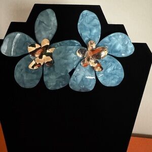 Elegant Blue Floral Earrings